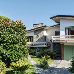 Golden Luxe - Quiete Villa,exclusive Garden in Forte dei Marmi