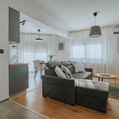 Apartman V u centru Kutine