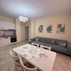 Lored Apartment Durres
