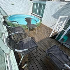 Flat 502 com piscina privativa - 02 quartos