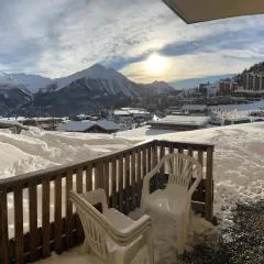 Appart 6pers pieds des pistes avec piscine