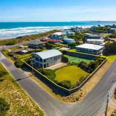 Waikiki 1 Waikiki Way Middleton - Linen Included