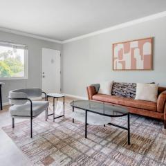 Blueground Mtn View pool nr dining nightlife SFO-1723