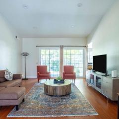 Foster City 4br w backyard near parks shops SFO-1596