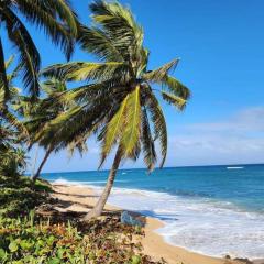 White Paradise Seaside Haven Relax and Unwind