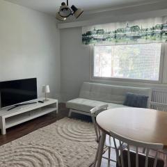 Punaketunkadun yksiö