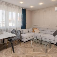 Adastra apartments with private parking and floor heating