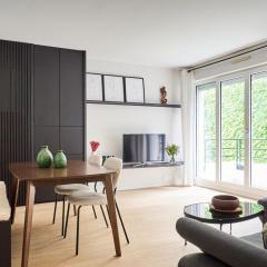 Beautiful central apartment near Eiffel Tower and Invalides