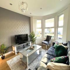Spacious 3BR House - Contractors, Hospital, Family