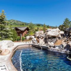 Game Room, Heated Pool, Hot Tubs, Private Washer Dryer
