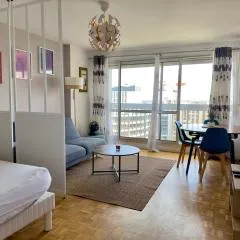 Puteaux, T2 avec Parking près de Paris La Défense by immo kit bnb