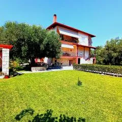 Giorgos Apartments.