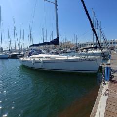 Sleep on a Sailboat in Lisbon a unique stay
