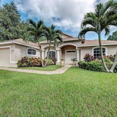 Exquisite modern home with pool - 10 min to beach