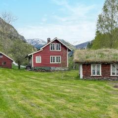 3 Bedroom Beautiful Home In Vik I Sogn