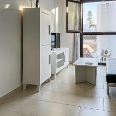 Nice Apartment In Estepona With Wifi