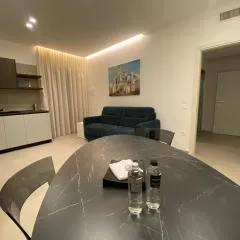 Lenuccia Home