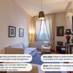 Cashmere apartment a stone's throw from the Duomo