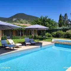 GITE AUX 4 SAISONS DU COLORADO PROVENÇAL - 3 ÉTOILES - Rustrel