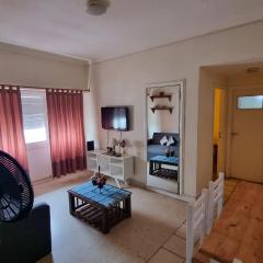 Depto 2 amb dependencia !! muy luminoso a metros de la playa !!