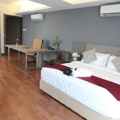 591 Nexus Residences