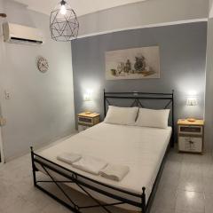 Menelaos Apartments