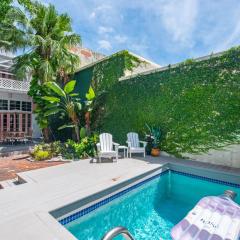 New Rose Petal Petite Suite - Pool & Parking