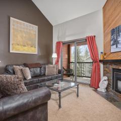 3 Hot Tubs, Private Shuttle in Winter, Gas Fireplace, Free Bus