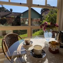 Apartamento c/LAREIRA CONDOMÍNIO, próx LAGO NEGRO