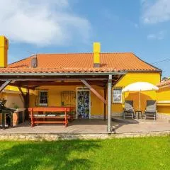 Beautiful home in Chernik