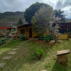 Araras- Charmoso Chalé 2 qts- Perto Belle Bruna