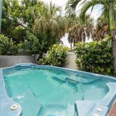 Paradise Palms — Monthly Beach Rental