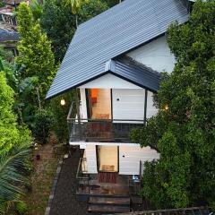 Nutmeg shades Cottage