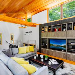 Phoenix Cocoon by HHG