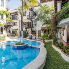 Colorful Hacienda Style 2BR with Pool Steps To Beach