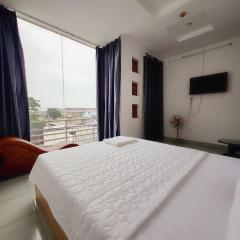 Ánh Dương Hotel