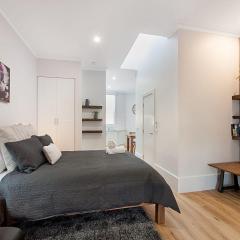 Little Hopwood Apartments No2