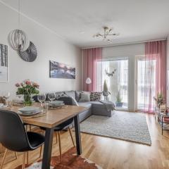 Ihana kaksio saunalla ja isolla parvekkeella