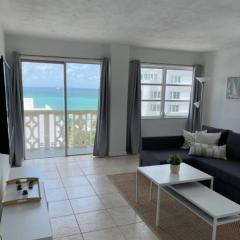 1401- Stylish 1BR& 2BA with Breathtaking Ocean Views
