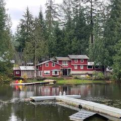 Palace Under the Pines