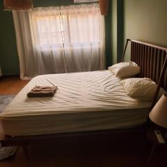 elegant 1 BR apr in the Center of downtown