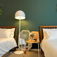 STAY ROCK 樂 2 Room 3 Beds 3 min from Ewha Univ stn