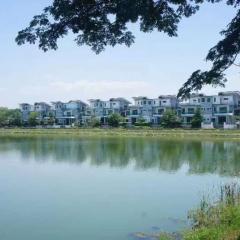 Tranquil lake view retreat 思湖茶屋