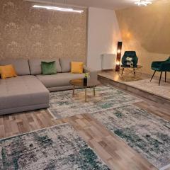 Dennis City Apartament
