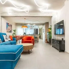 Stylish apartment with a street art touch by REMS