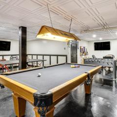 7 Mi to Big Boulder Resort-Style Poconos Retreat