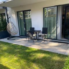 REZYDENCJA NIECHORZE Apart 123 ogrodzony ogródek przy plaży