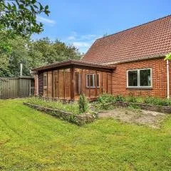 Lovely Home In Vemb With House Sea View