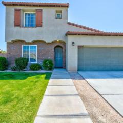 Chic, Spacious 5BD Desert Oasis
