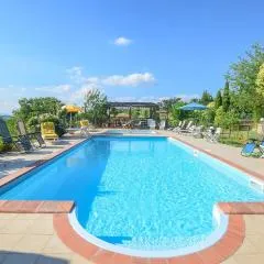 Lovely Apartment In Magliano In Toscana